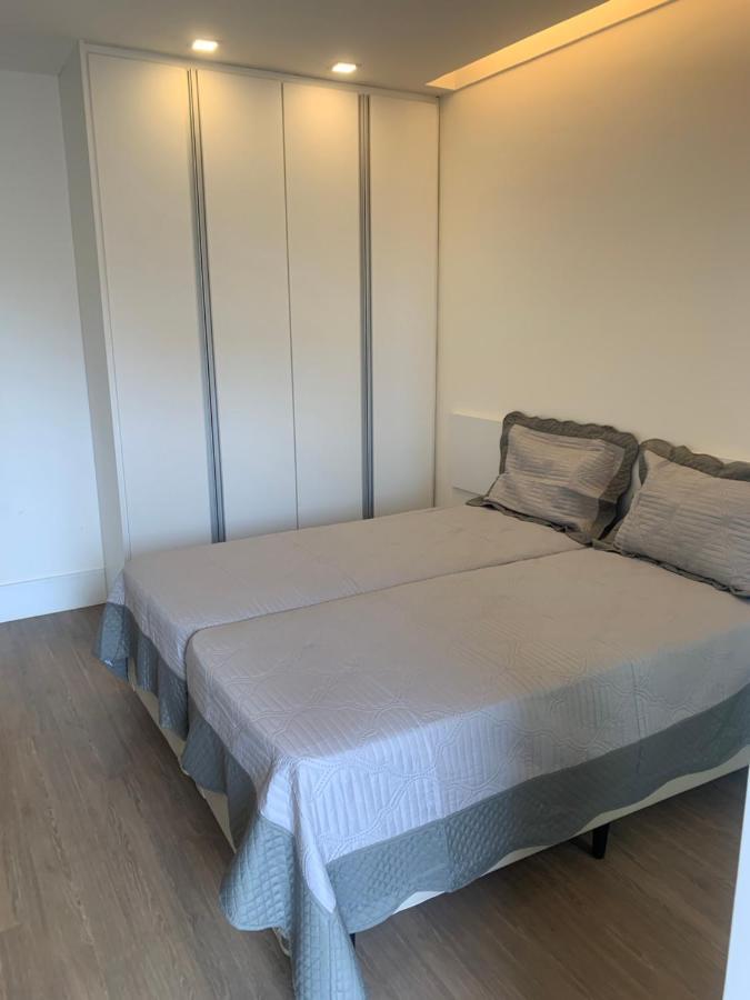 Flat Com 65 Metros; Sala; Duas Suites; Cozinha Recem-Reformado Rio de Janeiro Exterior photo