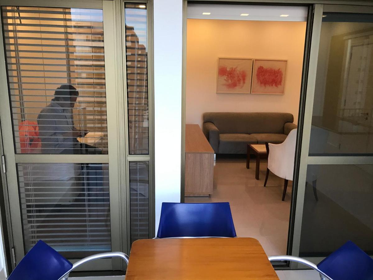 Flat Com 65 Metros; Sala; Duas Suites; Cozinha Recem-Reformado Rio de Janeiro Exterior photo